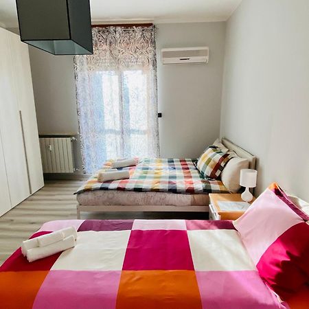 Elegante Appartamento Tre Amis - Doppio Garage & Free Wifi - Ac Centallo Esterno foto