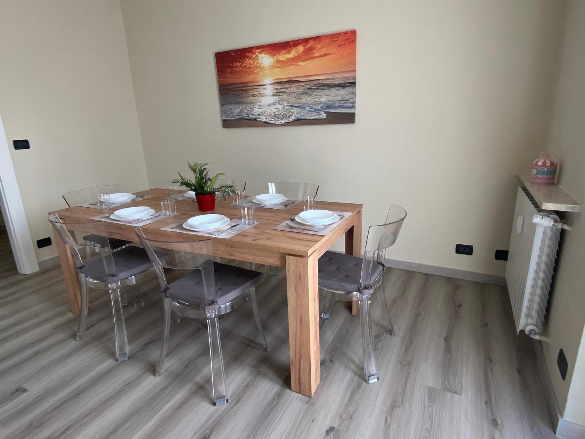 Elegante Appartamento Tre Amis - Doppio Garage & Free Wifi - Ac Centallo Esterno foto